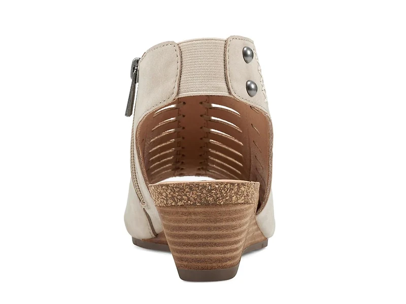 Hana Wedge Sandal