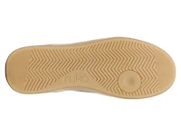 Viv Max Platform Sneaker
