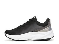 Elevate LX Sneaker
