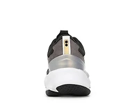 Elevate LX Sneaker