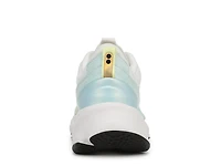 Elevate LX Sneaker