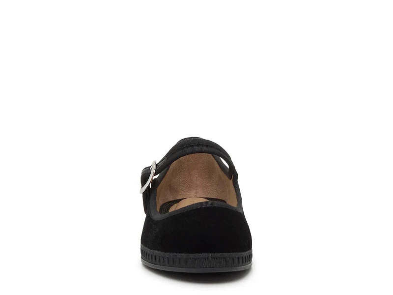 Golda Mary Jane Flat