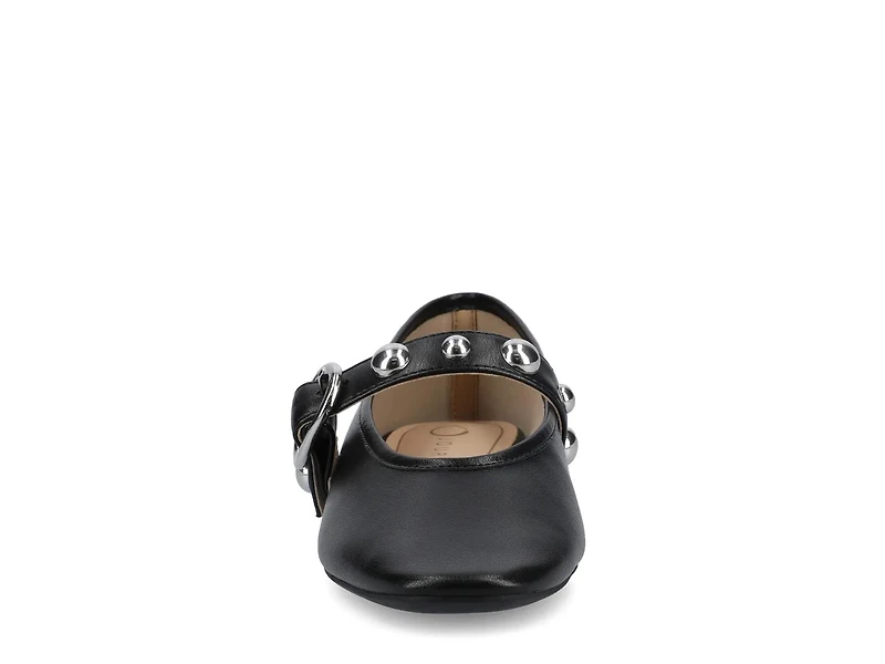 Naveah Mary Jane Flat