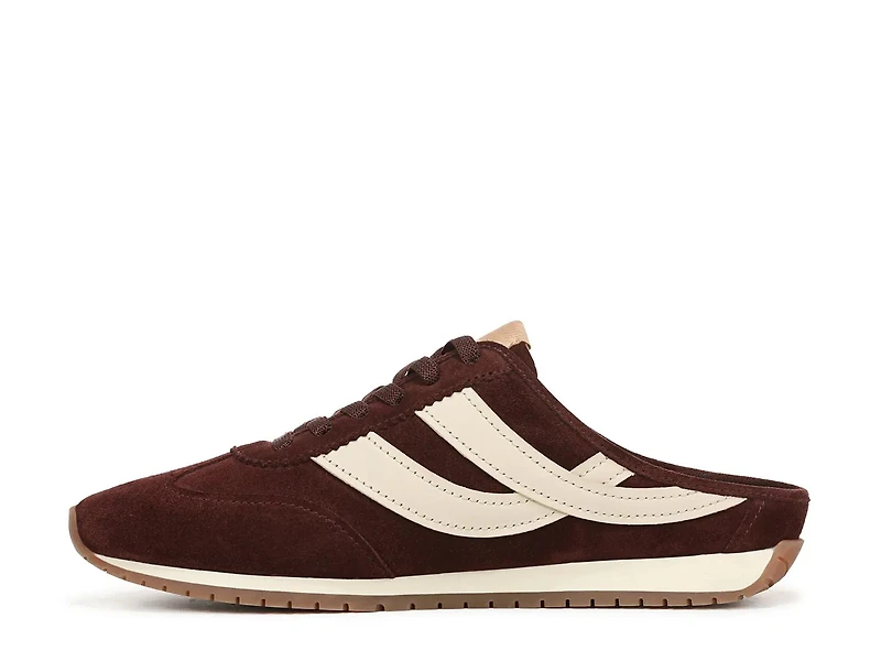 Oasis Runner Slip-On