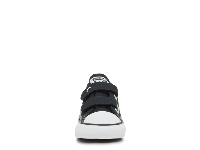 Chuck Taylor All-Star Sneaker - Kids'