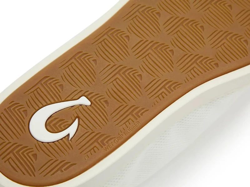 Pehuea Sneaker - Women's