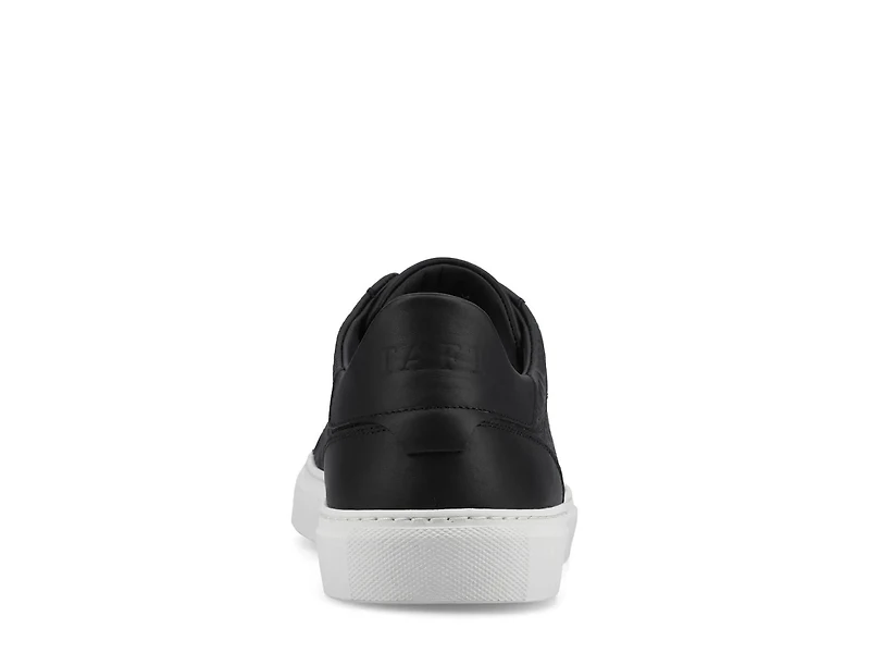 James Slip-on Sneaker