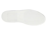 James Slip-on Sneaker