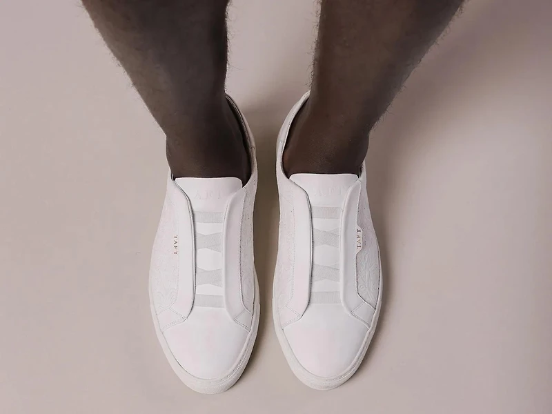James Slip-on Sneaker