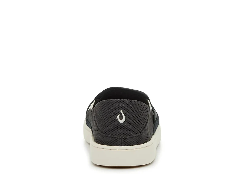 Pehuea Slip-On Sneaker