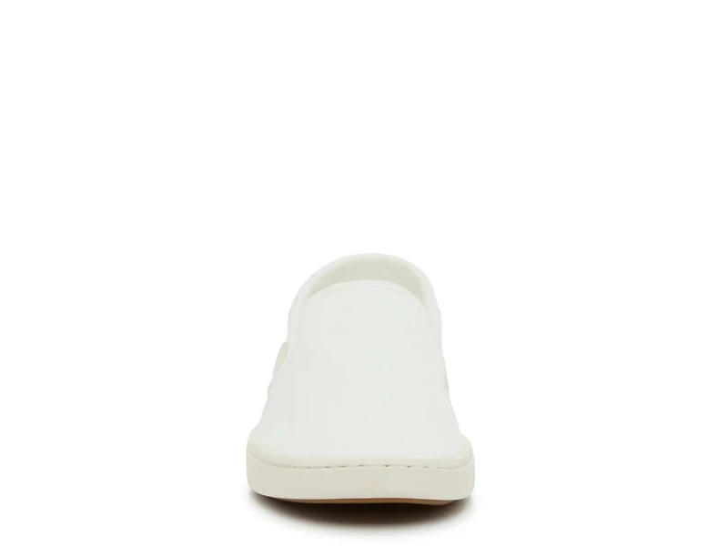 Pehuea Slip-On Sneaker