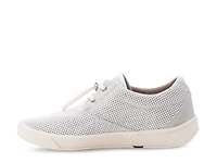 Beacon Sneaker