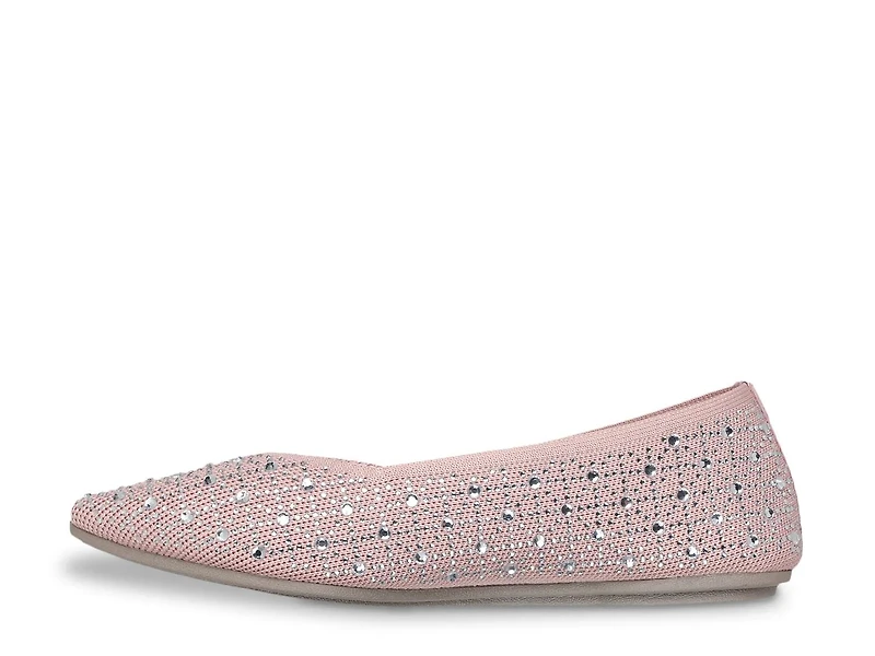 Cleo Point Gleam N' Glow Flat