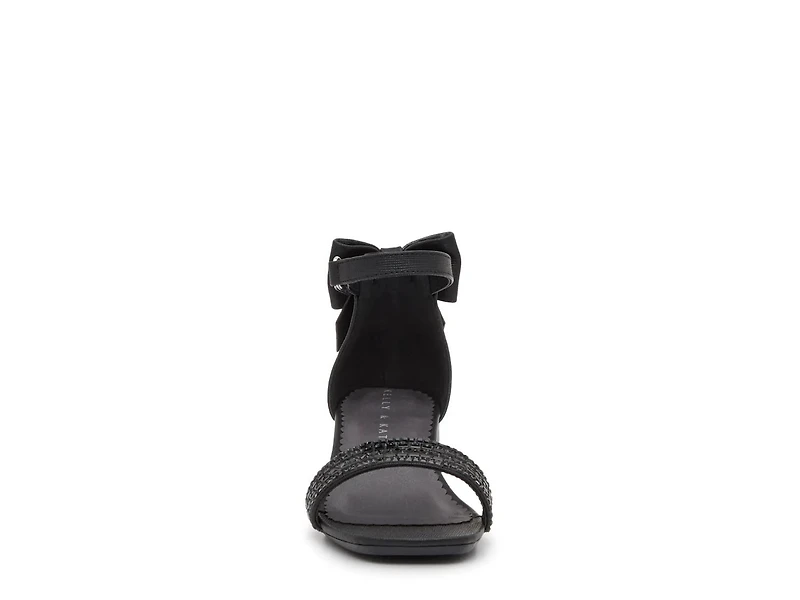 Alexandra Sandal