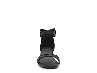 Alexandra Sandal