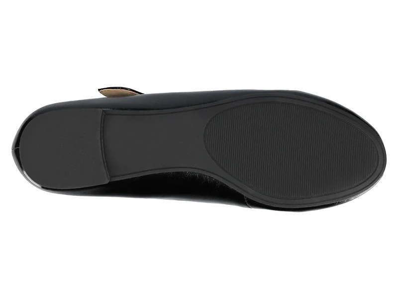 Ivanna Mary Jane Flat