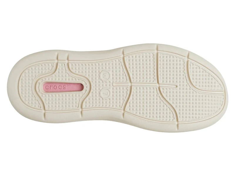 InMotion Pacer Sneaker