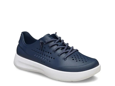 InMotion Pacer Sneaker