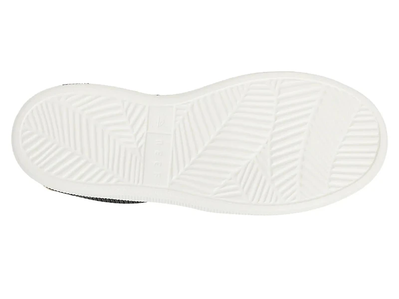 Neptune Elyse Slip-On Sneaker