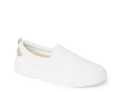 Neptune Elyse Slip-On Sneaker