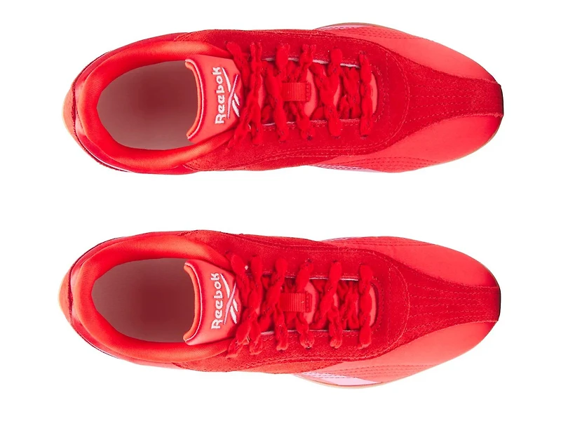 Ultra Lo Sneaker