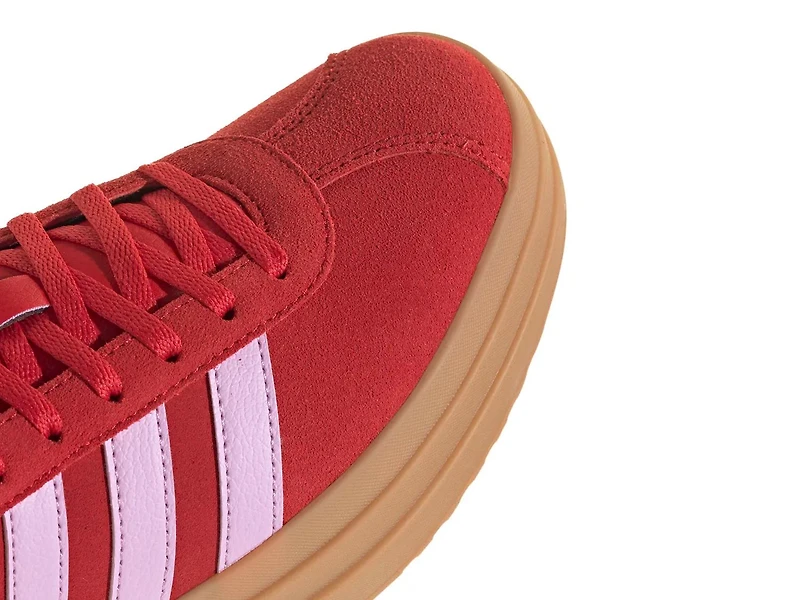 VL Court Bold Platform Sneaker