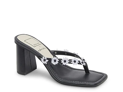 Daphne Sandal