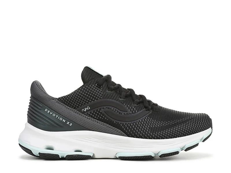 Devotion X 2 Walking Sneaker