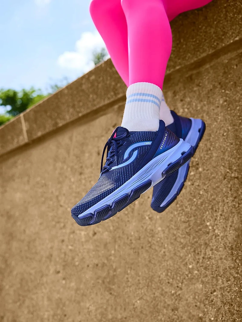 Devotion X 2 Walking Sneaker