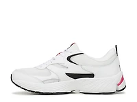 Invoke 2 Walking Sneaker