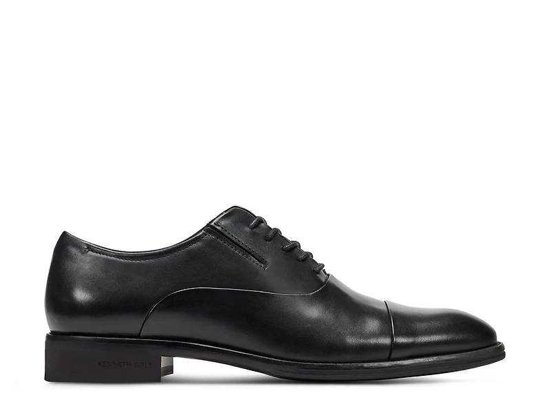 Tully Oxford