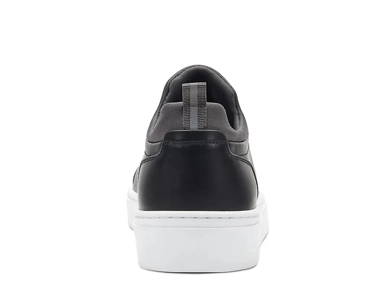 Nevel High-Top Sneaker