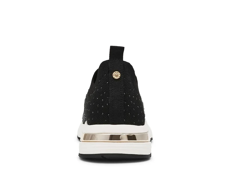 Compete Slip-On Sneaker