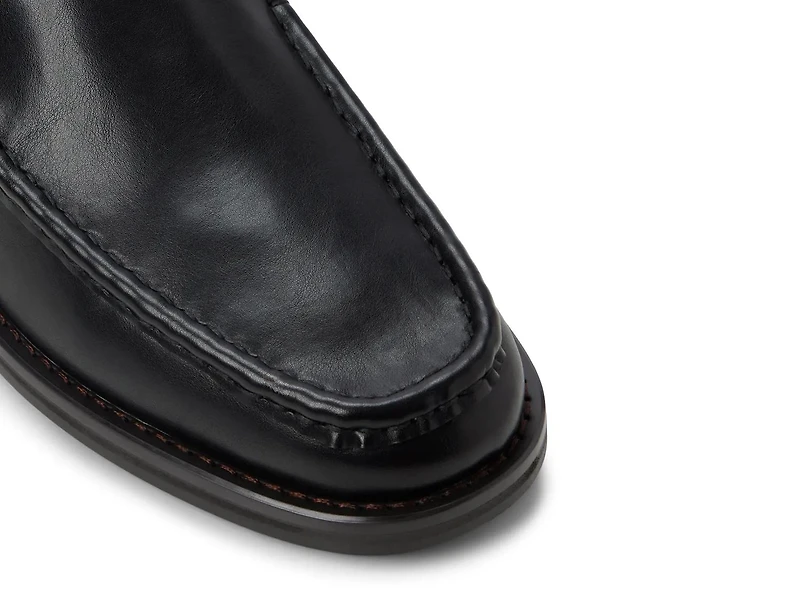 Wilshire Loafer