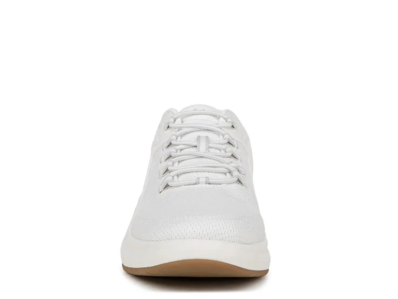 Feel At Ease Sneaker