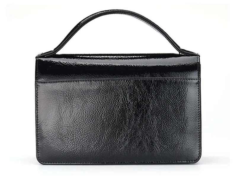 Sally Satchel