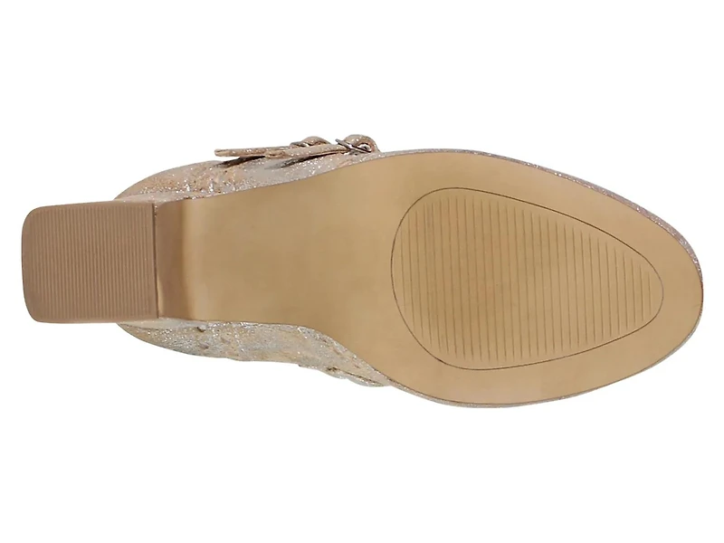 Jet Liner Mary Jane Pump