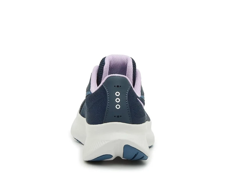 Cohesion 18 Running Shoe - Women's