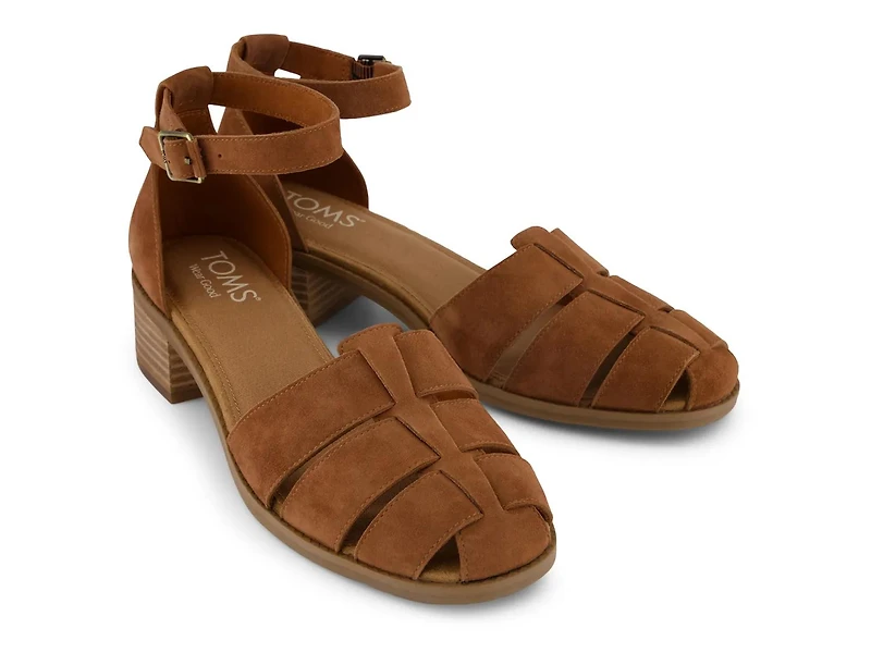 Jaclyn Sandal