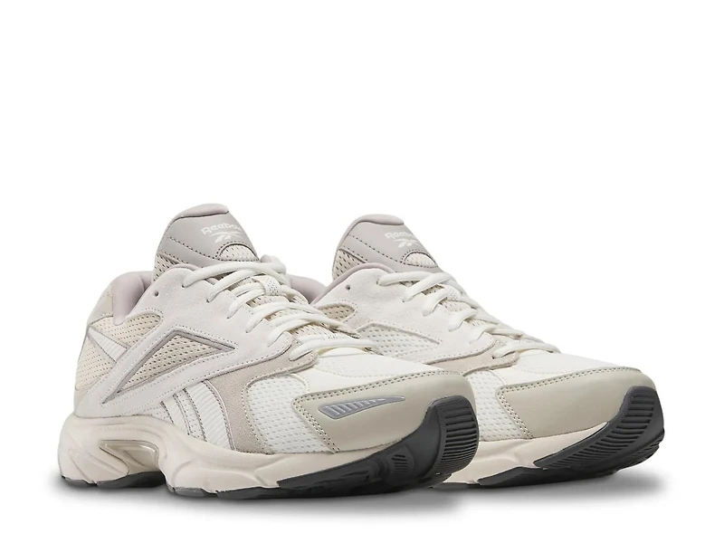 Road Prime Sneaker