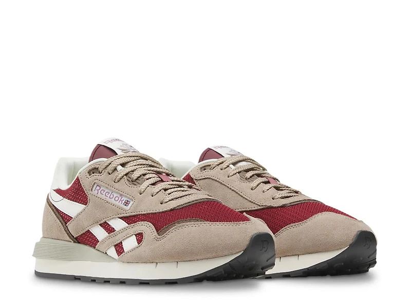 Classic Nylon 89 Sneaker