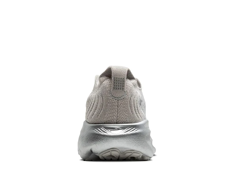 Adrenaline 25 Running Shoe