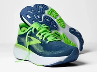 Adrenaline 25 Running Shoe