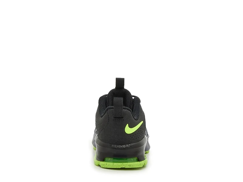 Air Max Fire Sneaker