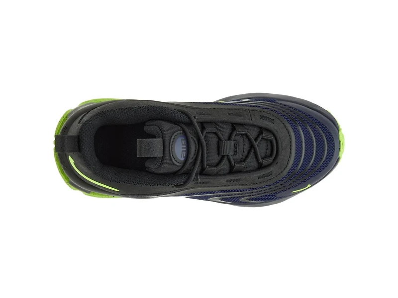 Air Max Fire Sneaker