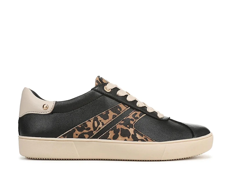 Medina Sneaker