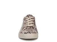 Neela Sneaker