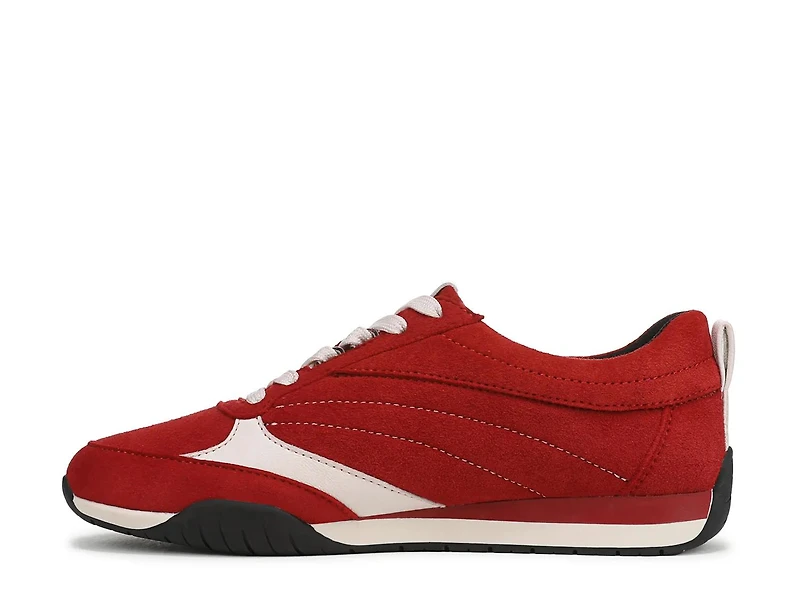 Tao Sneaker