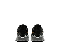 S.T. Dynamite Sneaker