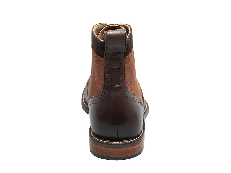 Finnegan Wingtip Boot